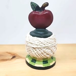 Cast Iron String Holder Apple